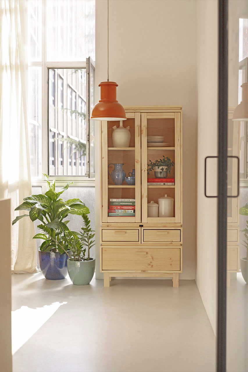 Imagen de ambiente 1 para:Vitrina de dise&ntilde;o para cocina